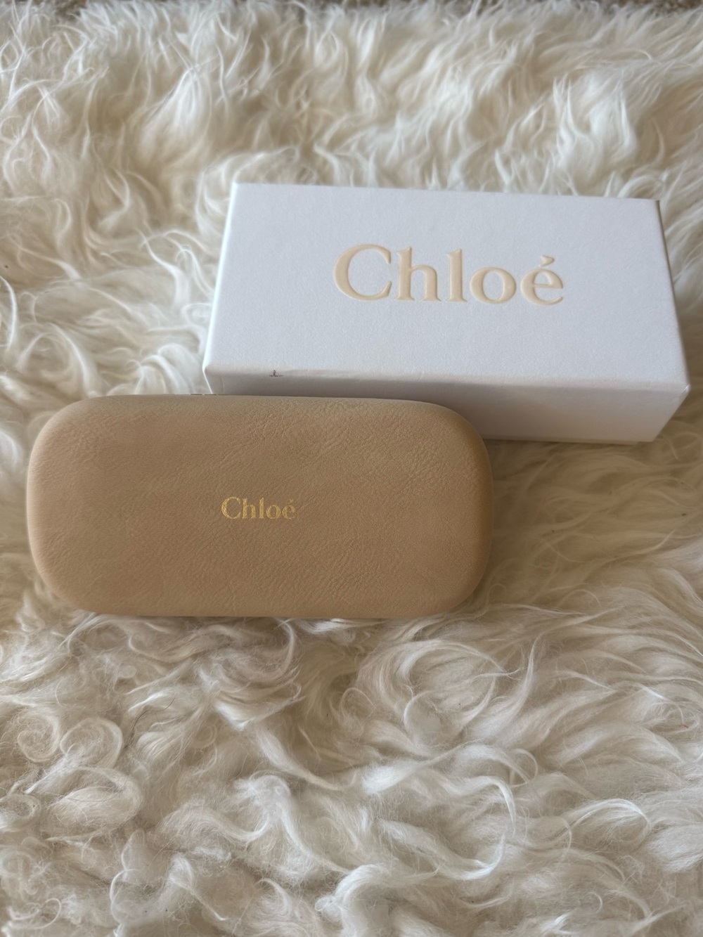 CHLOE Sunglasses Eyeglasses CASE BEIGE NUBUCK SUEDE HARD CASE & Gift Box*NEW - Picture 2 of 3